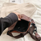 Riñonera Deportiva Mujer: Bolso Cintura Cuero Sintético con Cadena