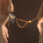 Riñonera Deportiva Elegante de Cuero Sintético con Cadena - Bolso de Cintura y Hombro