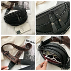 Riñonera Deportiva Elegante con Cadena para Móvil y Cartera - Diseño de Piedra