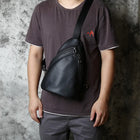 Riñonera de Cuero Genuino para Hombre - Bolso Bandolera Casual y Elegante