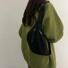 Riñonera Deportiva de Terciopelo - Bolsa Bandolera Moderna y Elegante