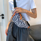 Riñonera Deportiva con Estampado Animal - Cómoda y Versátil