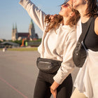 Riñonera Deportiva - Bolsa de Cintura Pequeña para Hombre y Mujer, Cruzada para Senderismo, Running y Viajes