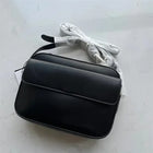 Riñonera Deportiva de Cuero para Mujer - Bolso Cintura Elegante