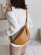 Riñonera Deportiva de Cuero Suave - Bolso Bandolera para Teléfono