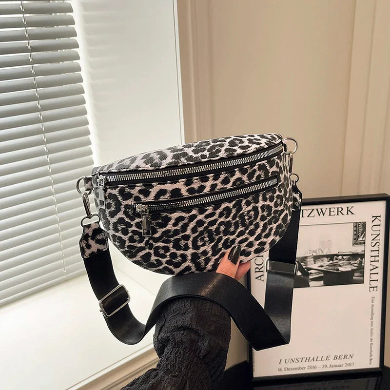 Riñonera de Cuero para Mujer - Bolso de Piel de Vestir Elegante