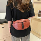 Riñonera Deportiva de Cuero Suave - Bolso de Pecho Moderno y Elegante