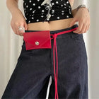 Riñonera Deportiva Vintage de Cuero Y2K - Negro y Rojo, Unisex
