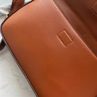 Riñonera Deportiva de Cuero para Mujer - Bolso Cintura Elegante