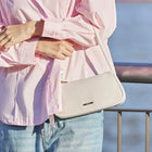 Riñonera de Moda para Mujer 2024 - Bolso Bandolera Texturizado Elegante y Casual