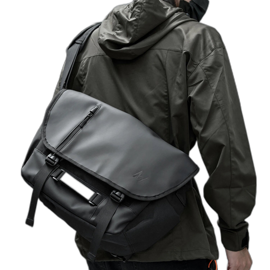 Riñonera Deportiva Impermeable para Hombre - Color Negro