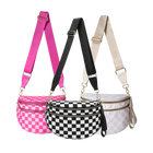Riñonera de Viaje para Mujer de Nylon - Bolso Cruzado Espacioso a Cuadros Blanco y Negro